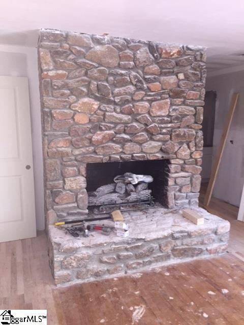 217 Chapman Road Greenville, SC 29605 - Photo 7 of 22 Gallery Image 7