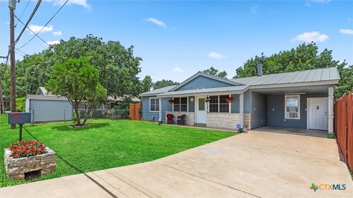 128 Riverview Road McQueeney, TX 78123 - Photo 3 of 29