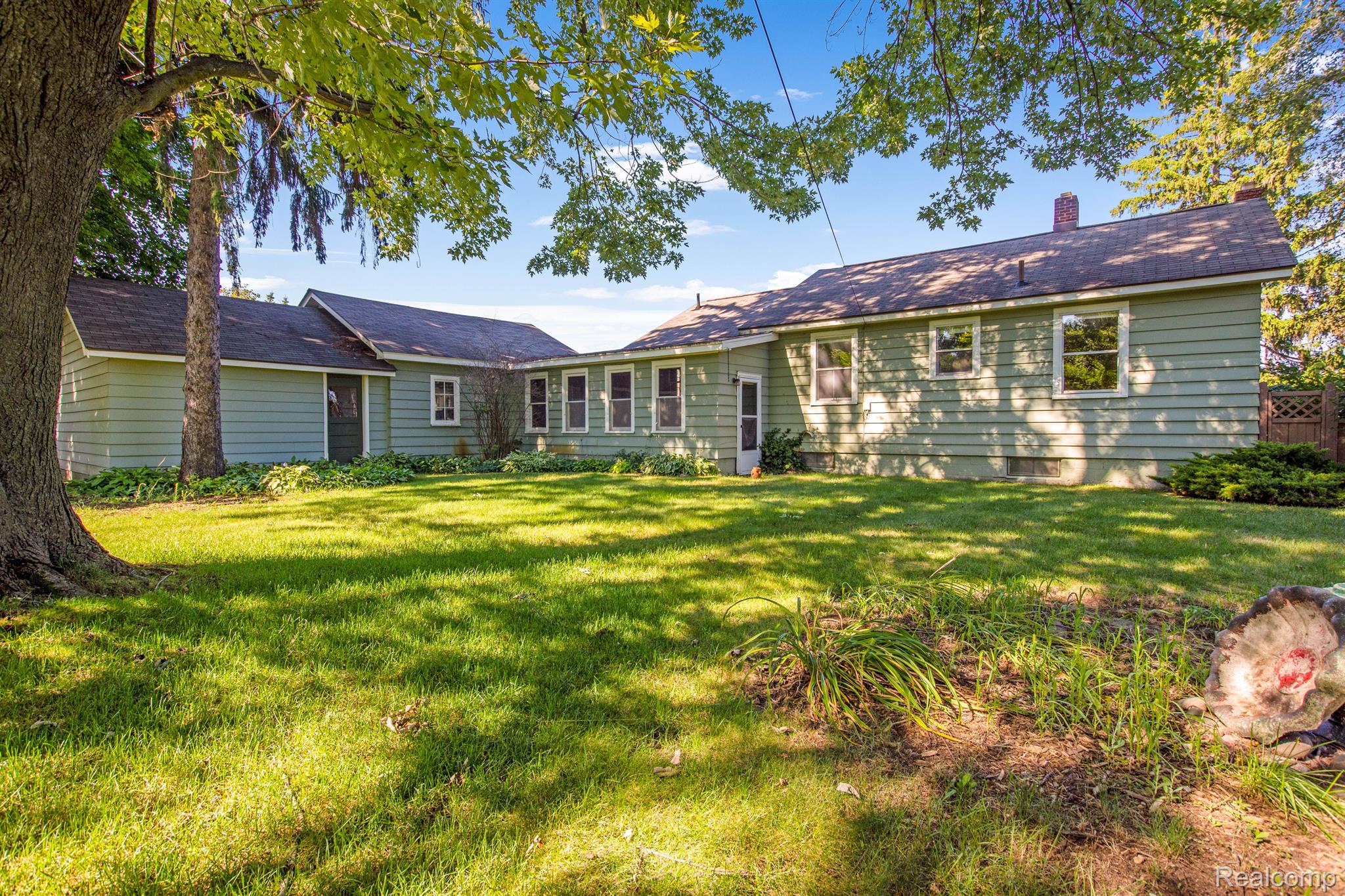 970 South Lapeer Road Oxford, MI 48371 - Photo 2 of 31 Gallery Image 2