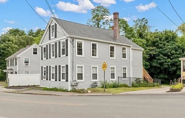 $3,000 | 199 Andover Street, Unit 1, Andover, MA 01810