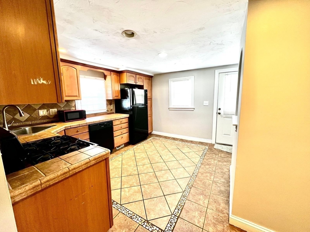 199 Andover Street, Unit 1 Andover, MA 01810 - Photo 4 of 13