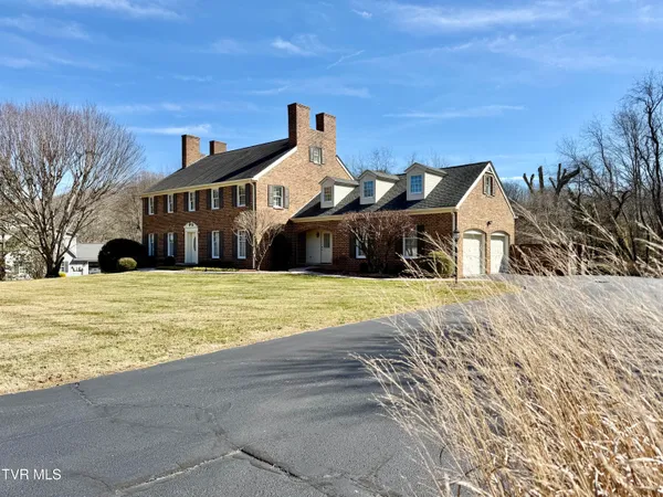 $798,850 | 244 Roscommon Drive, Bristol, TN 37620
