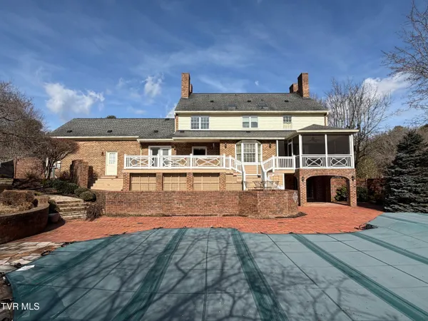 $798,850 | 244 Roscommon Drive, Bristol, TN 37620