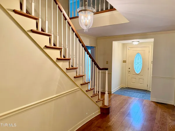 $798,850 | 244 Roscommon Drive, Bristol, TN 37620