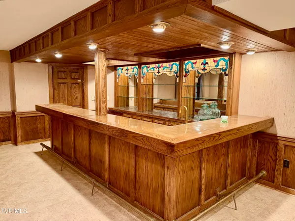 $798,850 | 244 Roscommon Drive, Bristol, TN 37620