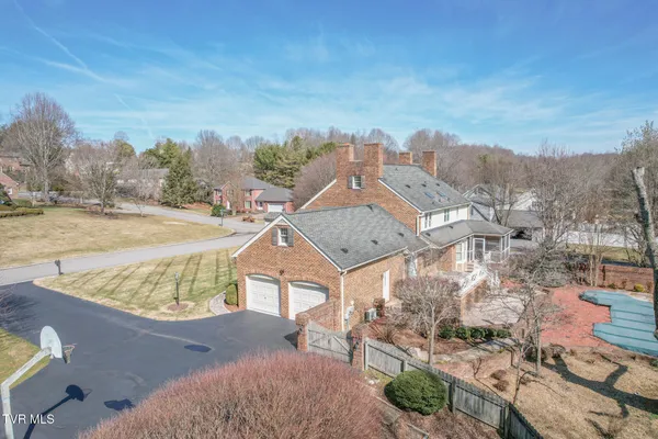 $798,850 | 244 Roscommon Drive, Bristol, TN 37620