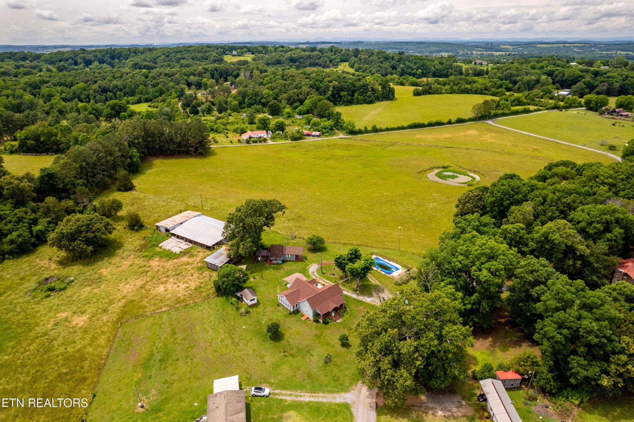 360 Forkner Chapel Road Sweetwater, TN 37874 - Photo 34 of 37 Gallery Image 34