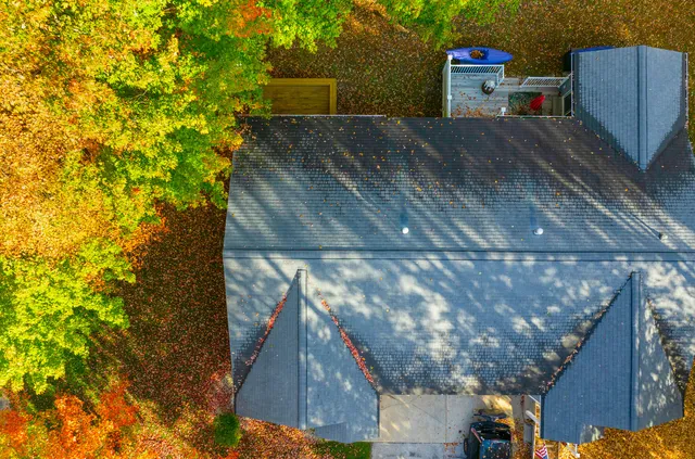 $239,900 | 15135 Huckleberry Court, Spring Lake, MI 49456