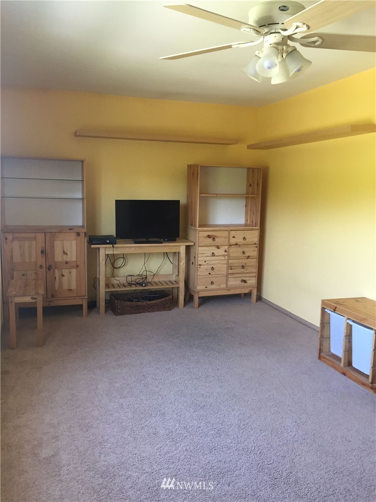 112 Garten Road Port Ludlow, WA 98365 - Photo 11 of 22 Gallery Image 11