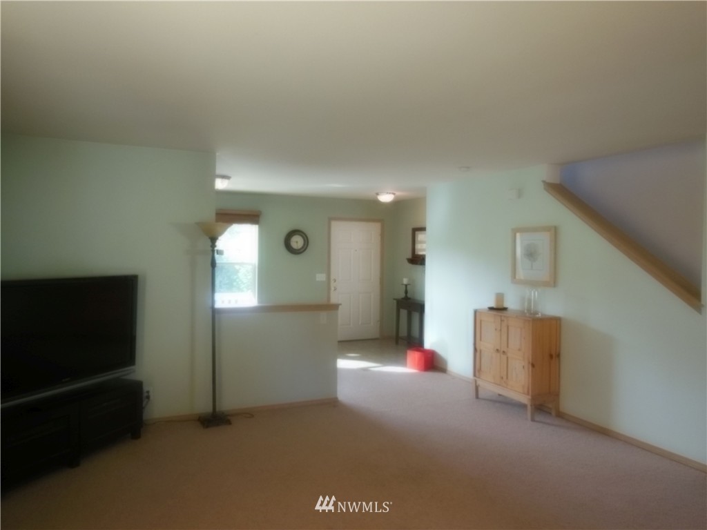 112 Garten Road Port Ludlow, WA 98365 - Photo 6 of 22 Gallery Image 6