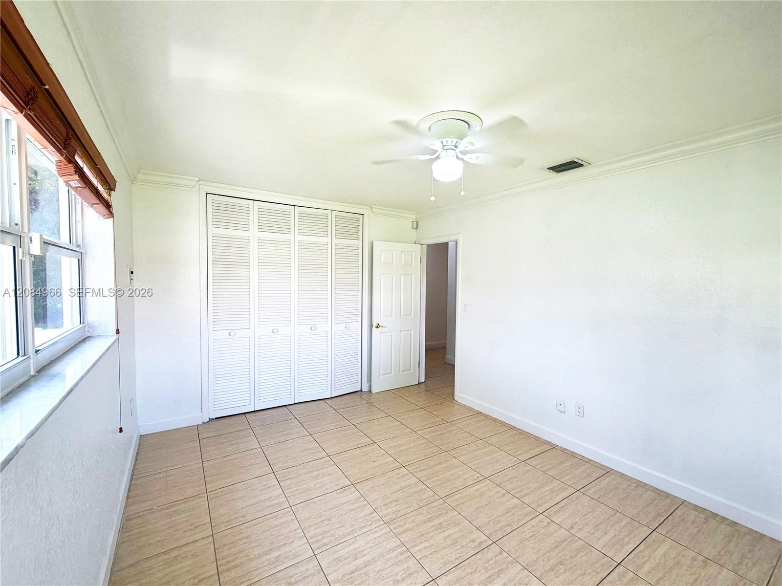 8220 Southwest 87th Terrace Miami, FL 33143 - Photo 25 of 36 3