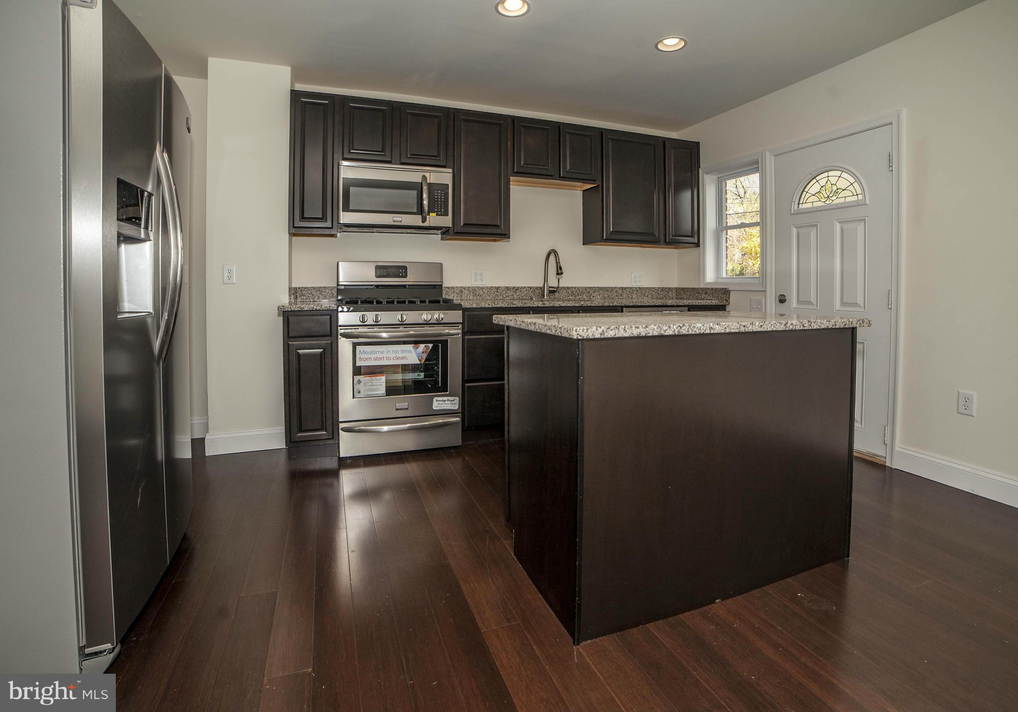1912 Swansea Road Baltimore, MD 21239 - Photo 11 of 28 Kitchen