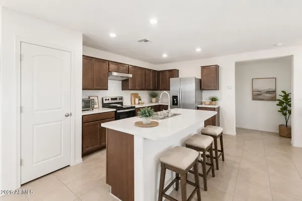 $307,200 | 1617 West Pima Court, Coolidge, AZ 85128