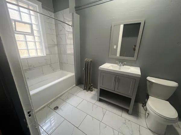 $2,600 | 4958 South Michigan Avenue, Unit 3S, Chicago, IL 60615