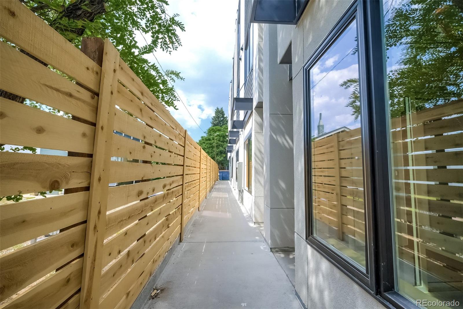 3820 Jason Street, Unit 6 Denver, CO 80211 - Photo 34 of 36 a view of a balcony