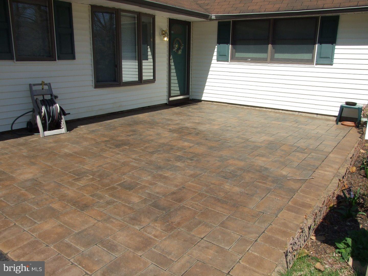 79 Sweetgum Road Levittown, PA 19056 - Photo 2 of 21 Patio