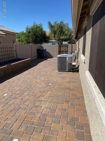 a view of a terrace with sky view