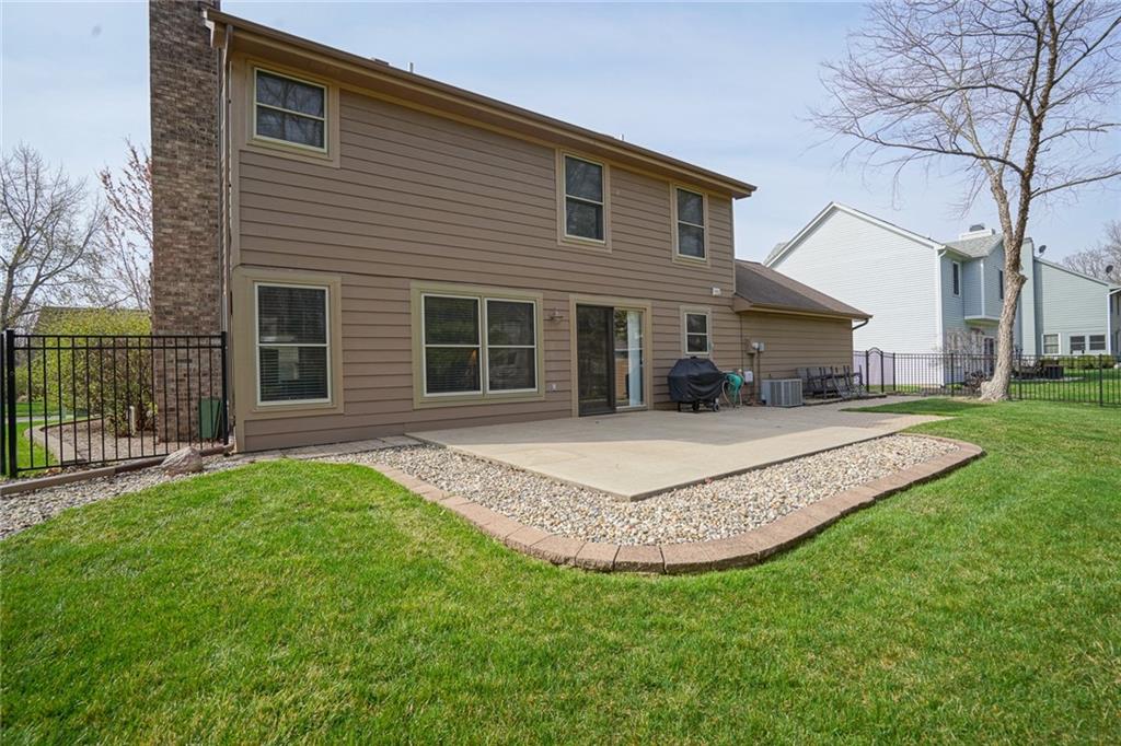 7622 Meadow Ridge Drive Fishers, IN 46038 - Photo 35 of 43 Gallery Image 35