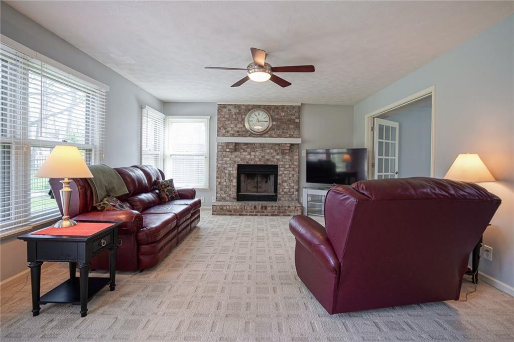 7622 Meadow Ridge Drive Fishers, IN 46038 - Photo 9 of 43 Gallery Image 9