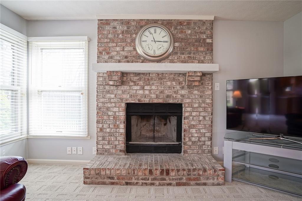 7622 Meadow Ridge Drive Fishers, IN 46038 - Photo 10 of 43 Gallery Image 10