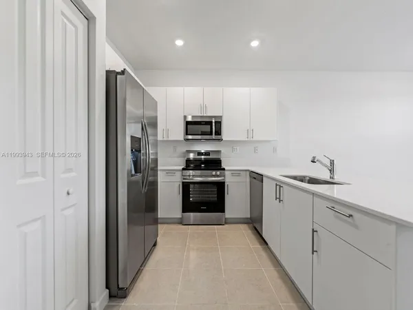 $2,500 | 1541 Southeast 27th Street, Homestead, FL 33035