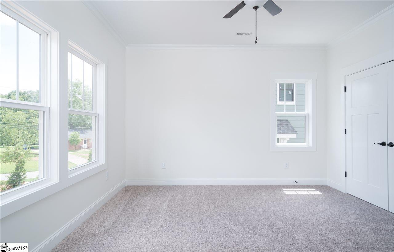 14 Greenridge Drive Greenville, SC 29607 - Photo 13 of 23