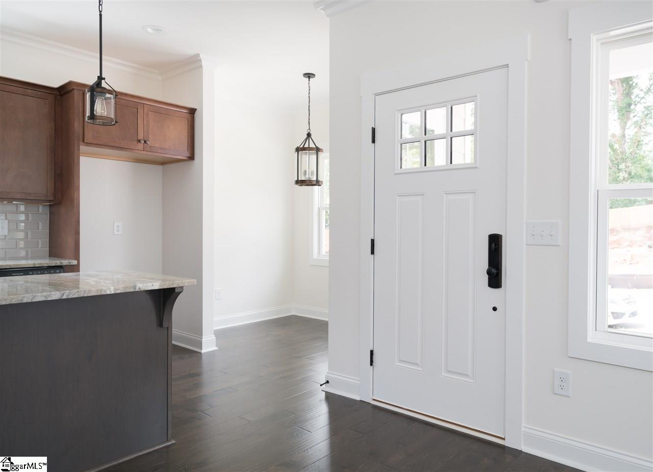 14 Greenridge Drive Greenville, SC 29607 - Photo 4 of 23