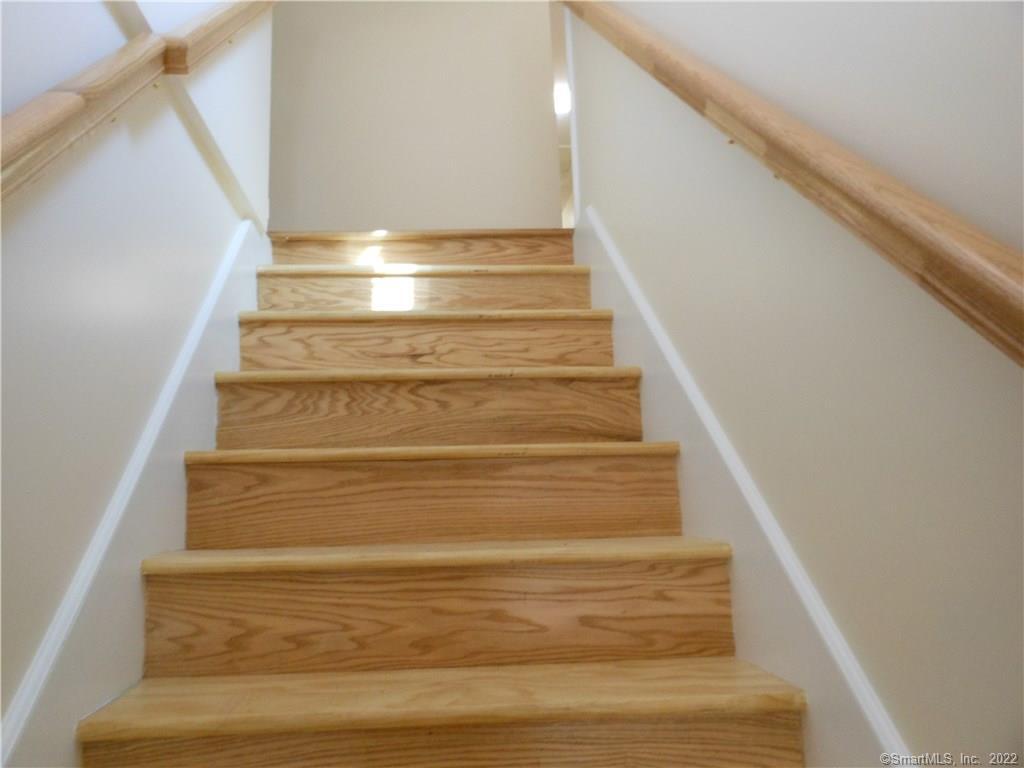 277 Whisconier Road, Unit B Brookfield, CT 06804 - Photo 1 of 10