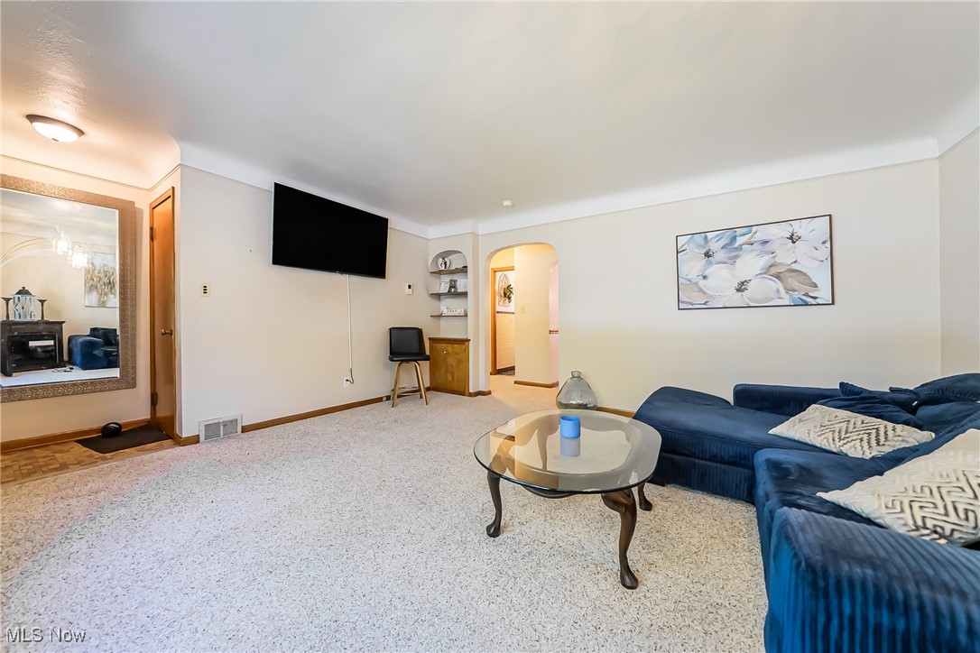 14204 Rockside Road Maple Heights, OH 44137 - Photo 11 of 49