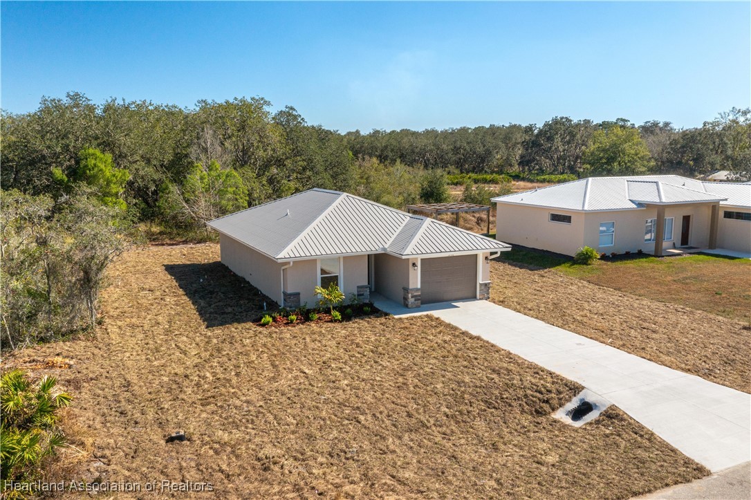3206 North Sedgewick Road Avon Park, FL 33825 - Photo 2 of 37