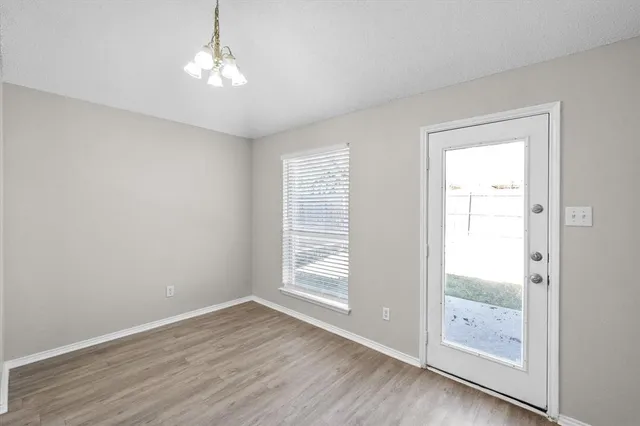 $2,000 | 3107 Dove Valley Lane, Mansfield, TX 76063