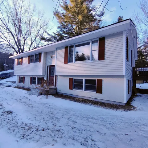 $269,000 | 40 12th Street, Berlin, NH 03570