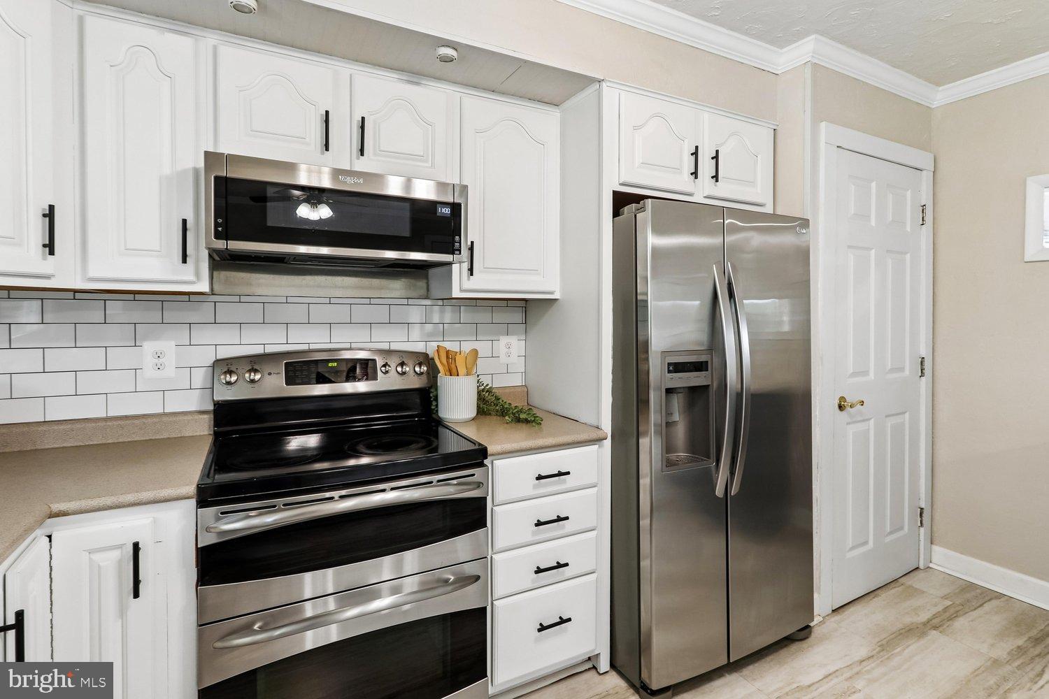 5611 Bowers Road Taneytown, MD 21787 - Photo 11 of 41 Kitchen