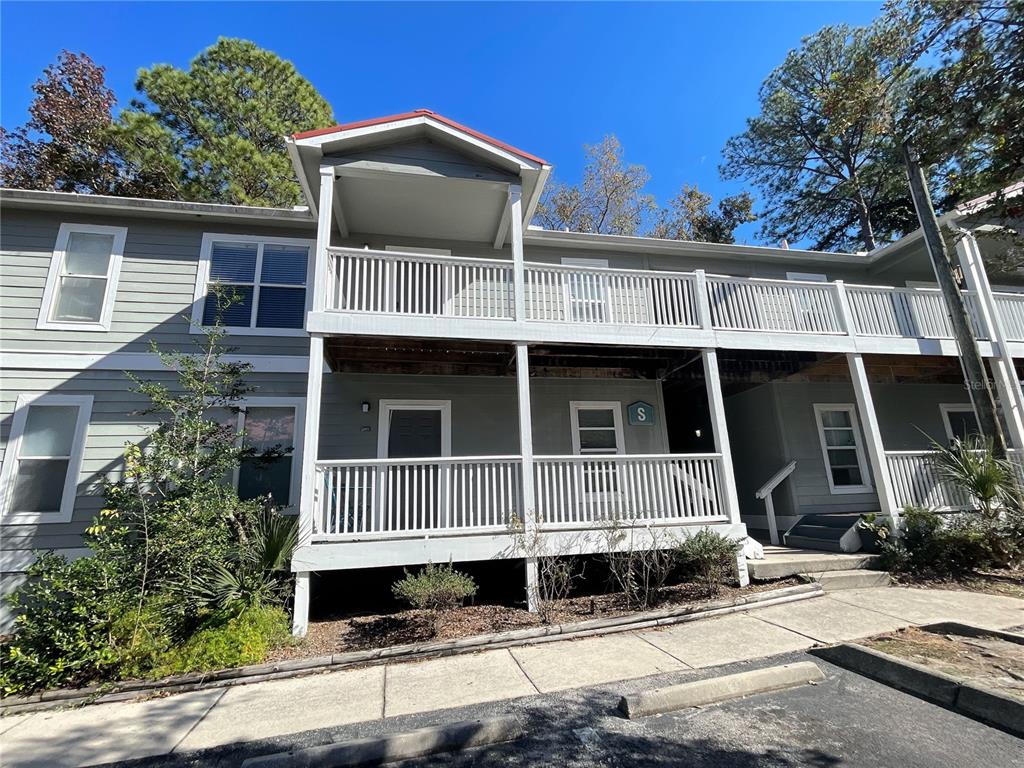 2905 Southwest Archer Road, Unit S4022 Gainesville, FL 32608 - Photo 1 of 30