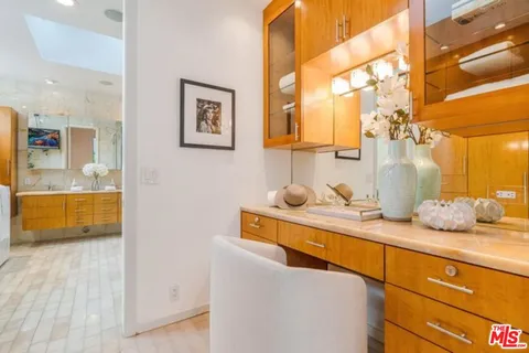 $4,250,000 | 816 North Kenter Avenue, Los Angeles, CA 90049
