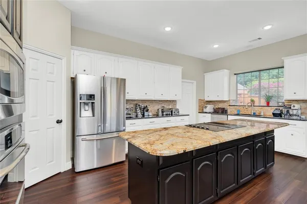 $3,400 | 1905 Switzerland Avenue, Plano, TX 75025