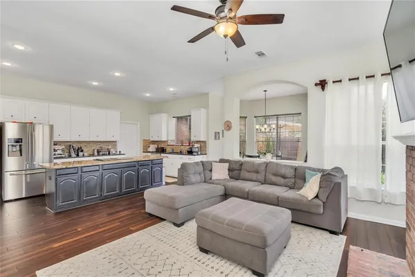 $3,400 | 1905 Switzerland Avenue, Plano, TX 75025