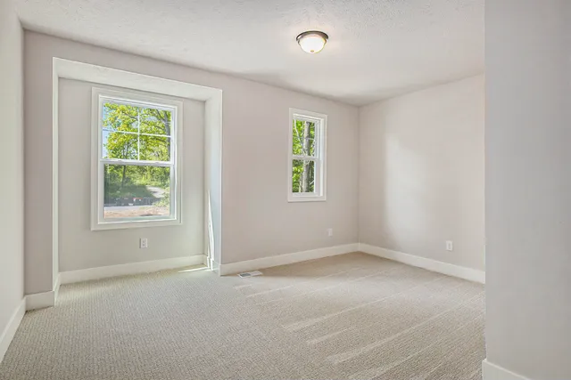 $714,900 | 5479 Ada Drive Southeast, Ada, MI 49301