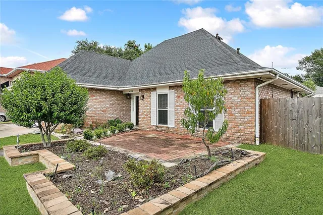 $3,000 | 4112 Lake Trail Drive, Kenner, LA 70065