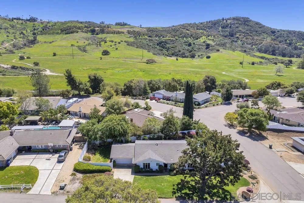 3563 Oak Cliff Drive Fallbrook, CA 92028 - Photo 40 of 43 an aerial view of residential houses with outdoor space and river
