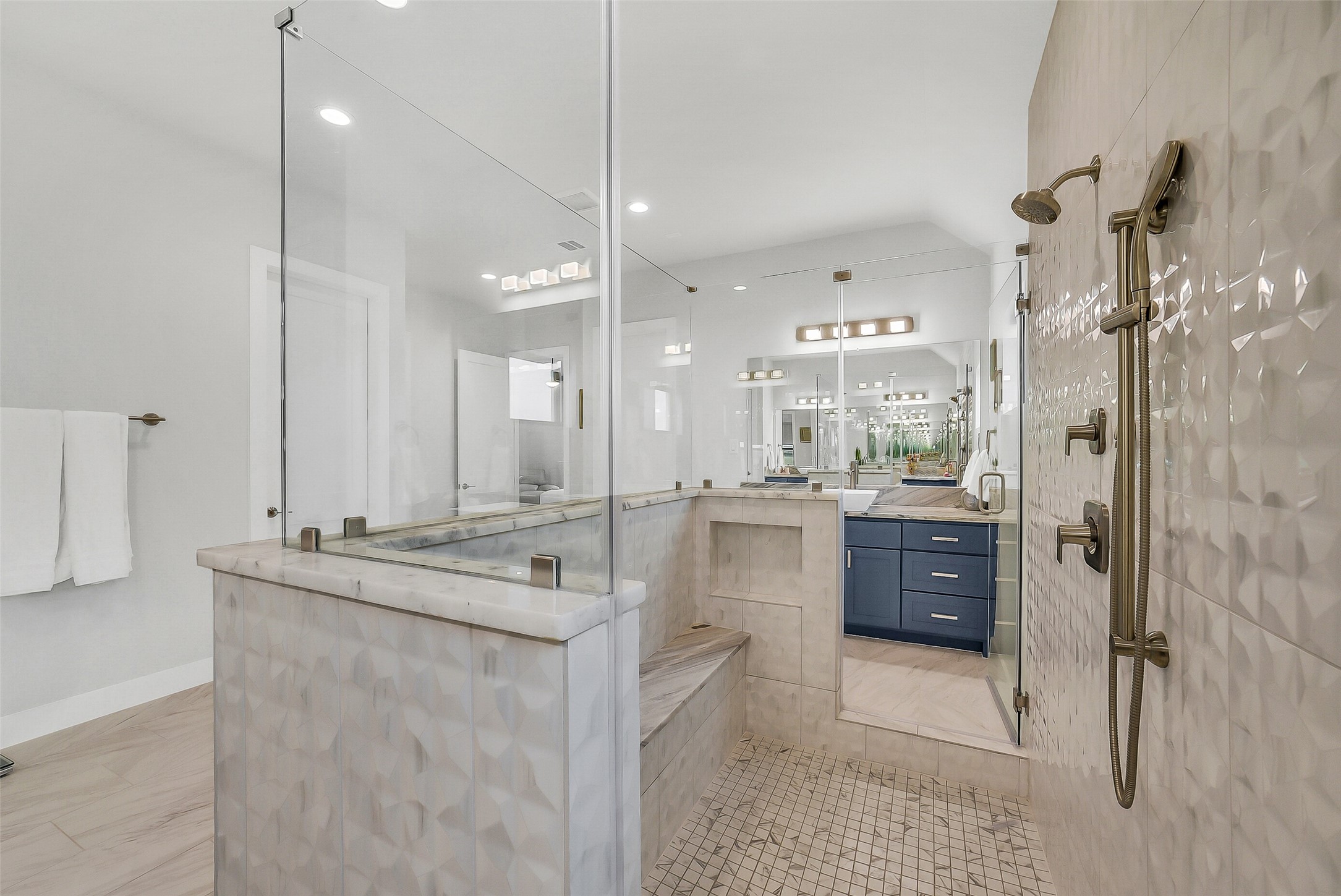 1005 Falcon Cove Waller, TX 77484 - Photo 25 of 48