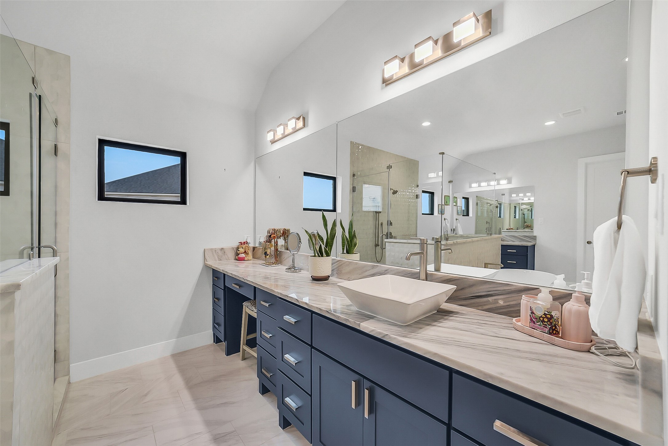 1005 Falcon Cove Waller, TX 77484 - Photo 26 of 48