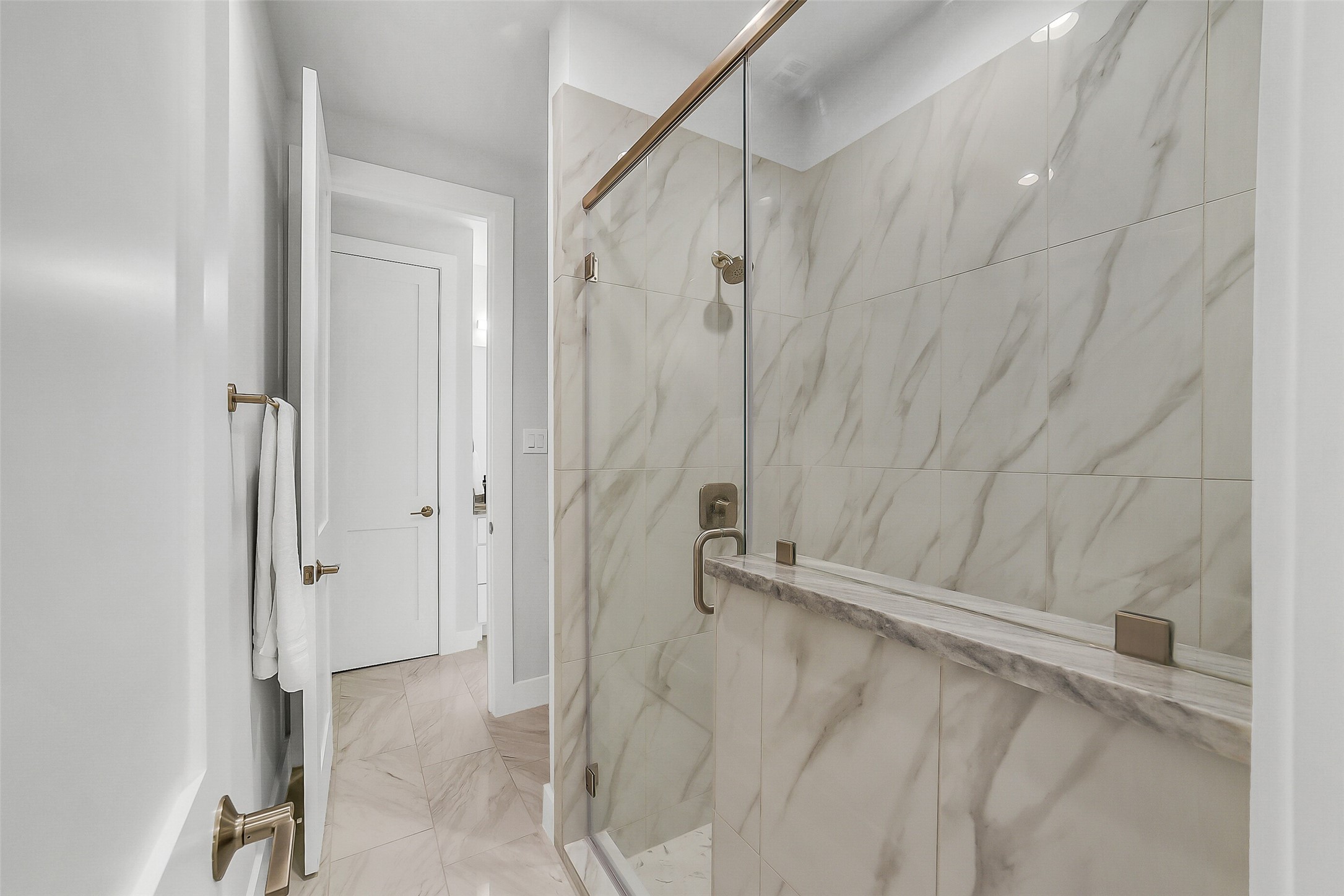 1005 Falcon Cove Waller, TX 77484 - Photo 34 of 48