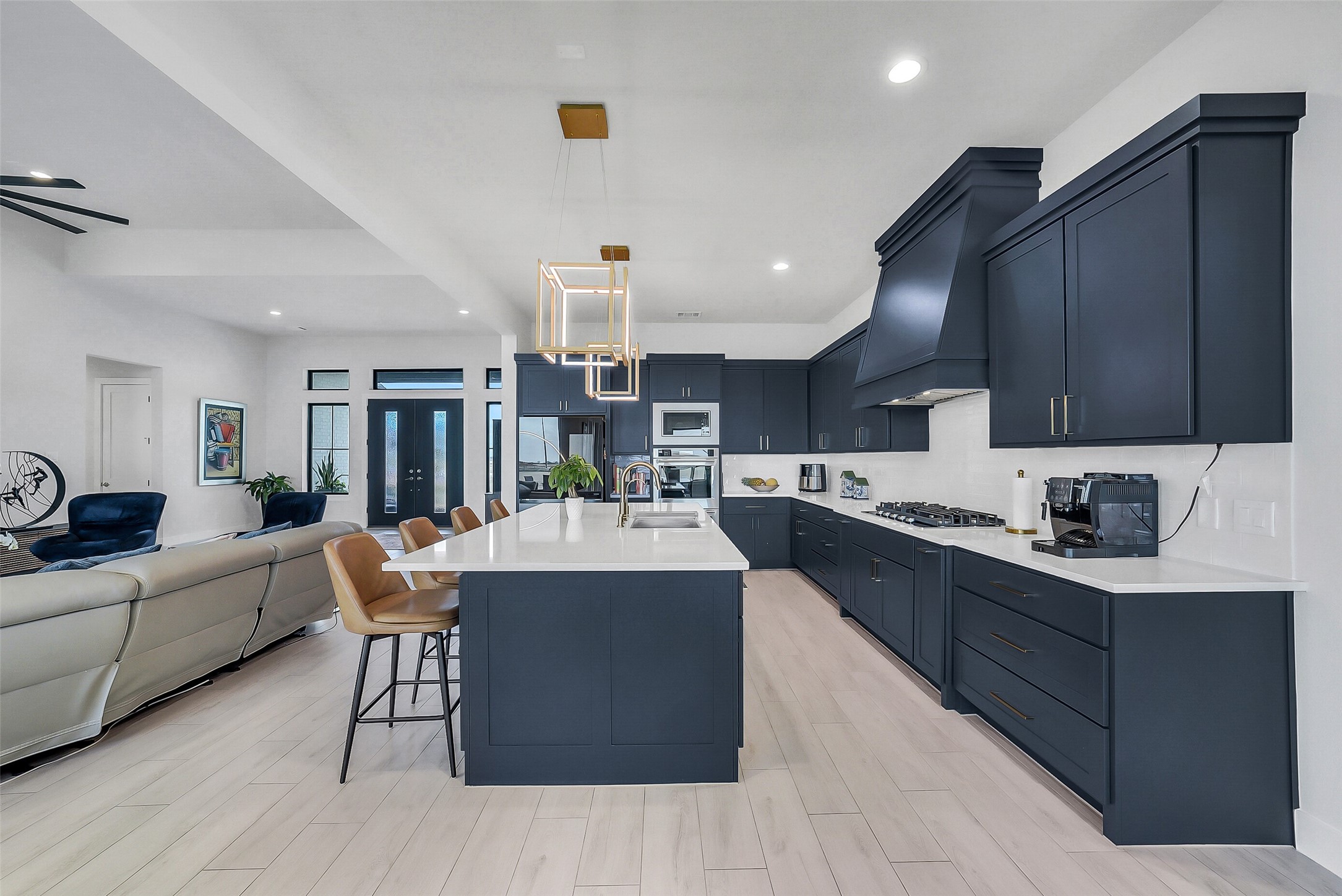 1005 Falcon Cove Waller, TX 77484 - Photo 8 of 48