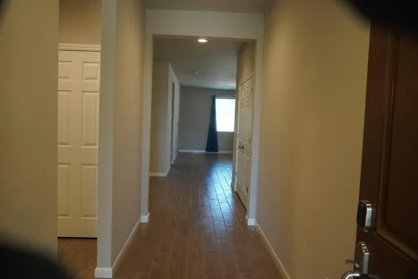 $475,000 | 7478 East Flint Way, Fresno, CA 93737