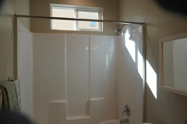 $475,000 | 7478 East Flint Way, Fresno, CA 93737