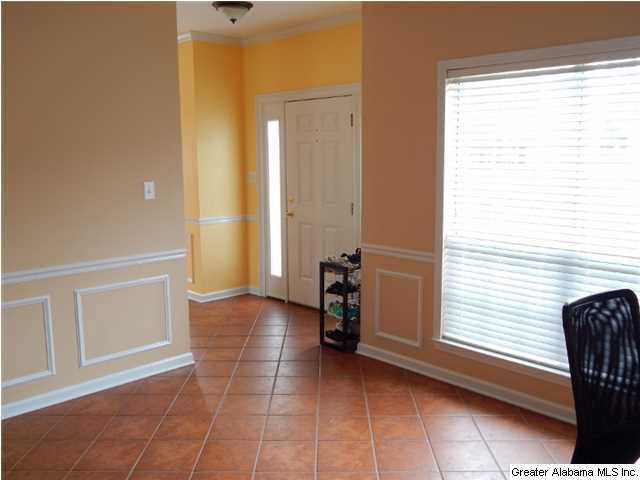 131 Crestmont Lane Pelham, AL 35124 - Photo 4 of 31
