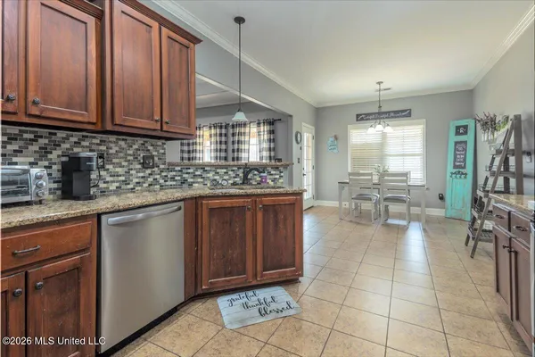 $399,500 | 1768 Linden Drive, Nesbit, MS 38651