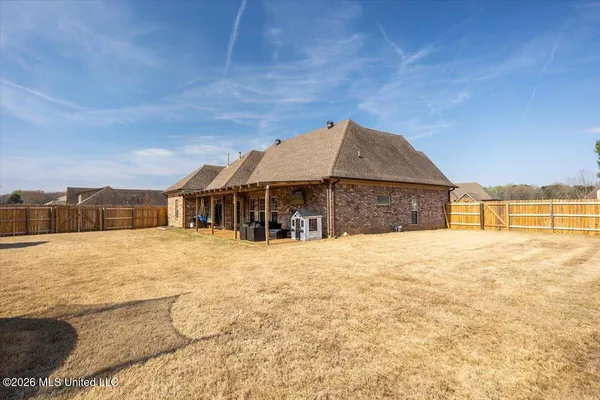 $399,500 | 1768 Linden Drive, Nesbit, MS 38651
