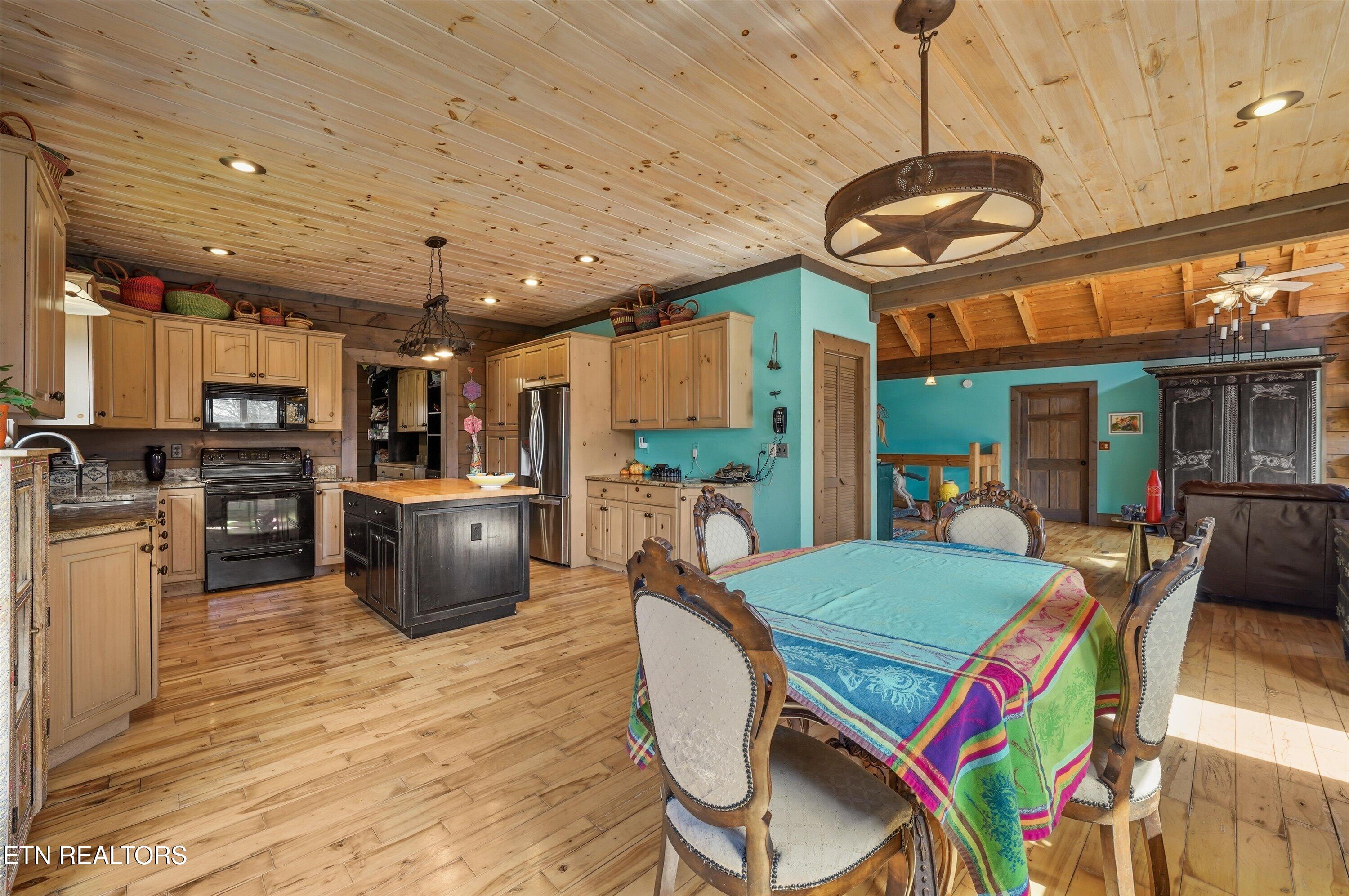 575 Ironsburg Road Tellico Plains, TN 37385 - Photo 14 of 57 14-575 Ironsburg Rd51